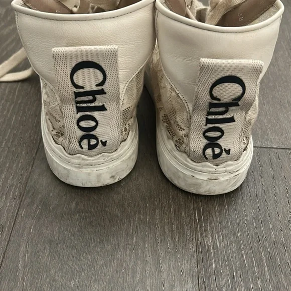CHLOÉ
Lauren Beige Lace High Top Sneaker - Picture 3 of 8